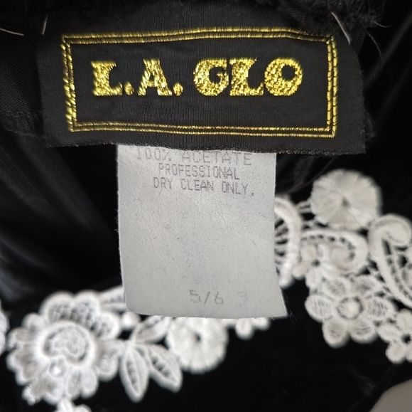 L.A. Glo Vtg 90s Black Velvet Long Gown XS Side Slit White Lace Accent - Picture 7 of 7